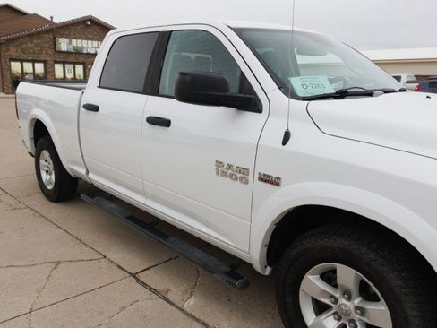 Used 2015 RAM 1500 Outdoorsman image 11
