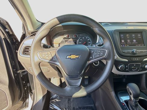 Used 2024 Chevrolet Equinox LS image 8