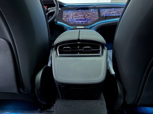 Certified 2024 Mercedes-Benz EQS 450+ 4MATIC Sedan image 36
