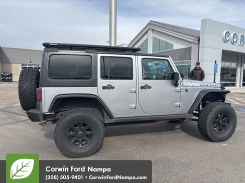 Used 2018 Jeep Wrangler Unlimited Rubicon w/ Connectivity Group image 6