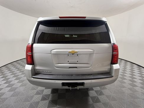Used 2018 Chevrolet Suburban LS w/ All-Season Package image 11
