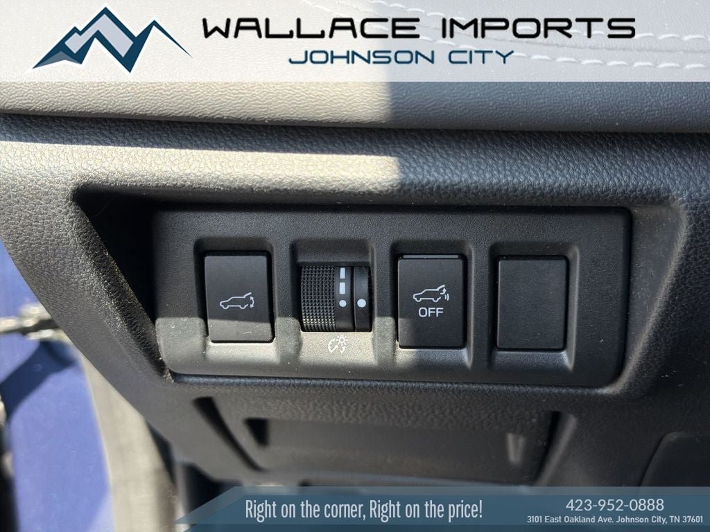 Used 2020 Subaru Outback Limited AWD/4WD image 30
