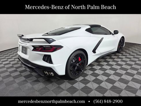 Used 2021 Chevrolet Corvette Stingray Preferred Cpe w/ Z51 Performance Package image 6