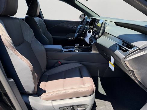 New 2026 Lexus RX 450h AWD image 5