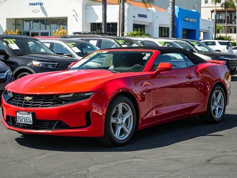 Used 2023 Chevrolet Camaro LT RWD image 3