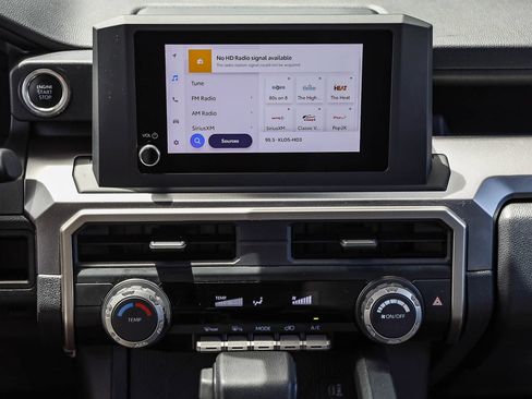 Certified 2025 Toyota 4Runner SR5 AWD/4WD image 14
