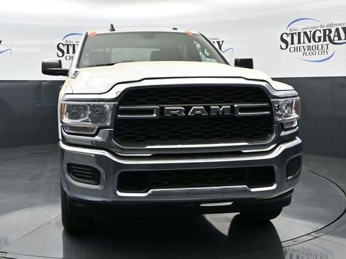 Used 2022 RAM 2500 Tradesman w/ Chrome Appearance Group image 2