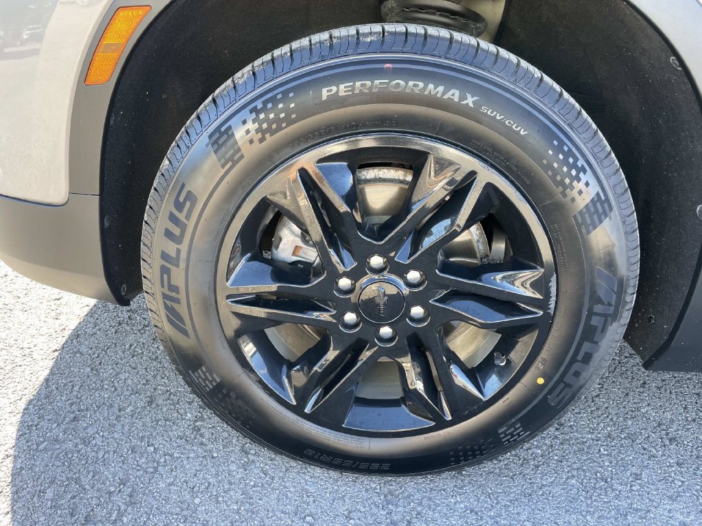 Used 2021 Chevrolet Blazer LT FWD image 36