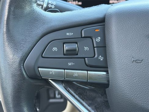 Used 2021 Cadillac Escalade Premium Luxury w/ Driver Assist Tech Package image 29