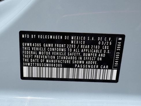 Used 2025 Volkswagen Jetta GLI Autobahn FWD image 23