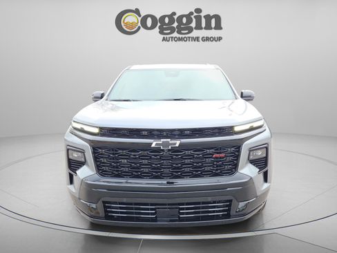 New 2026 Chevrolet Traverse RS w/ LPO, Floor Liner Package image 9