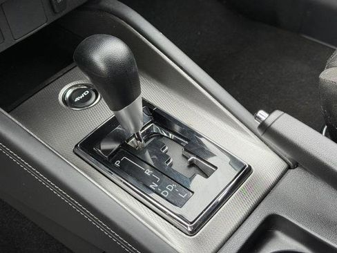 Used 2023 Mitsubishi Outlander Sport ES image 18