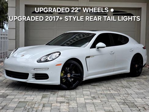 Used 2015 Porsche Panamera S w/ Premium Package image 1
