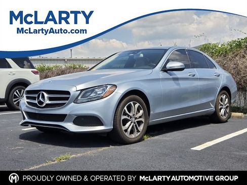 Used 2016 Mercedes-Benz C 300 4MATIC Sedan image 1