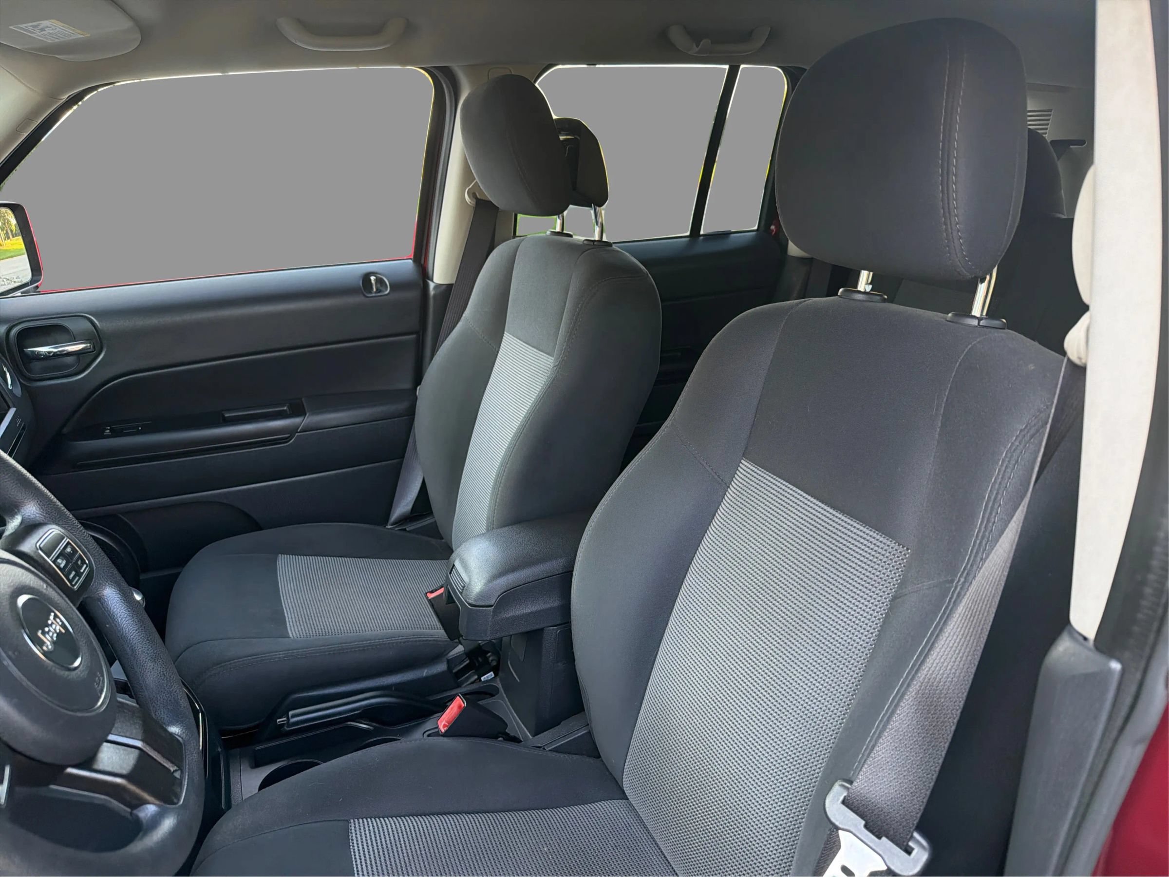 Used 2015 Jeep Patriot Sport w/ Power Value Group FWD image 10