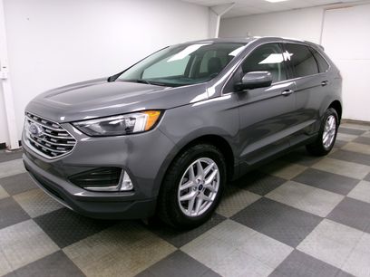 Used 2022 Ford Edge SEL w/ Convenience Package