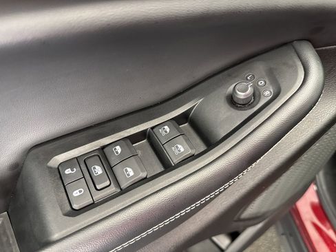 Used 2023 Jeep Grand Cherokee L Limited w/ Trailer Tow Group (B) image 39