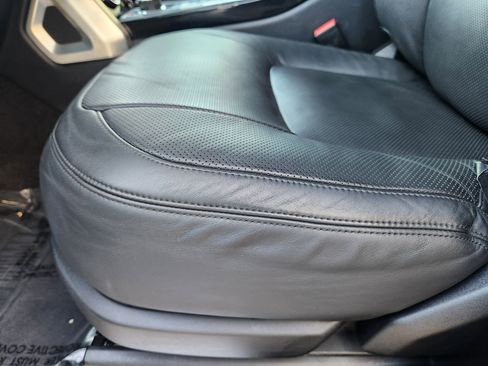 Used 2019 Land Rover Range Rover HSE image 23