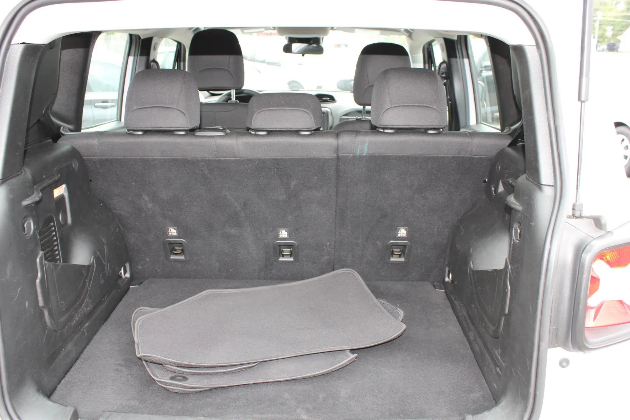 Used 2021 Jeep Renegade Sport AWD/4WD image 26