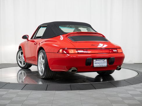 Used 1997 Porsche 911 Carrera RWD image 45