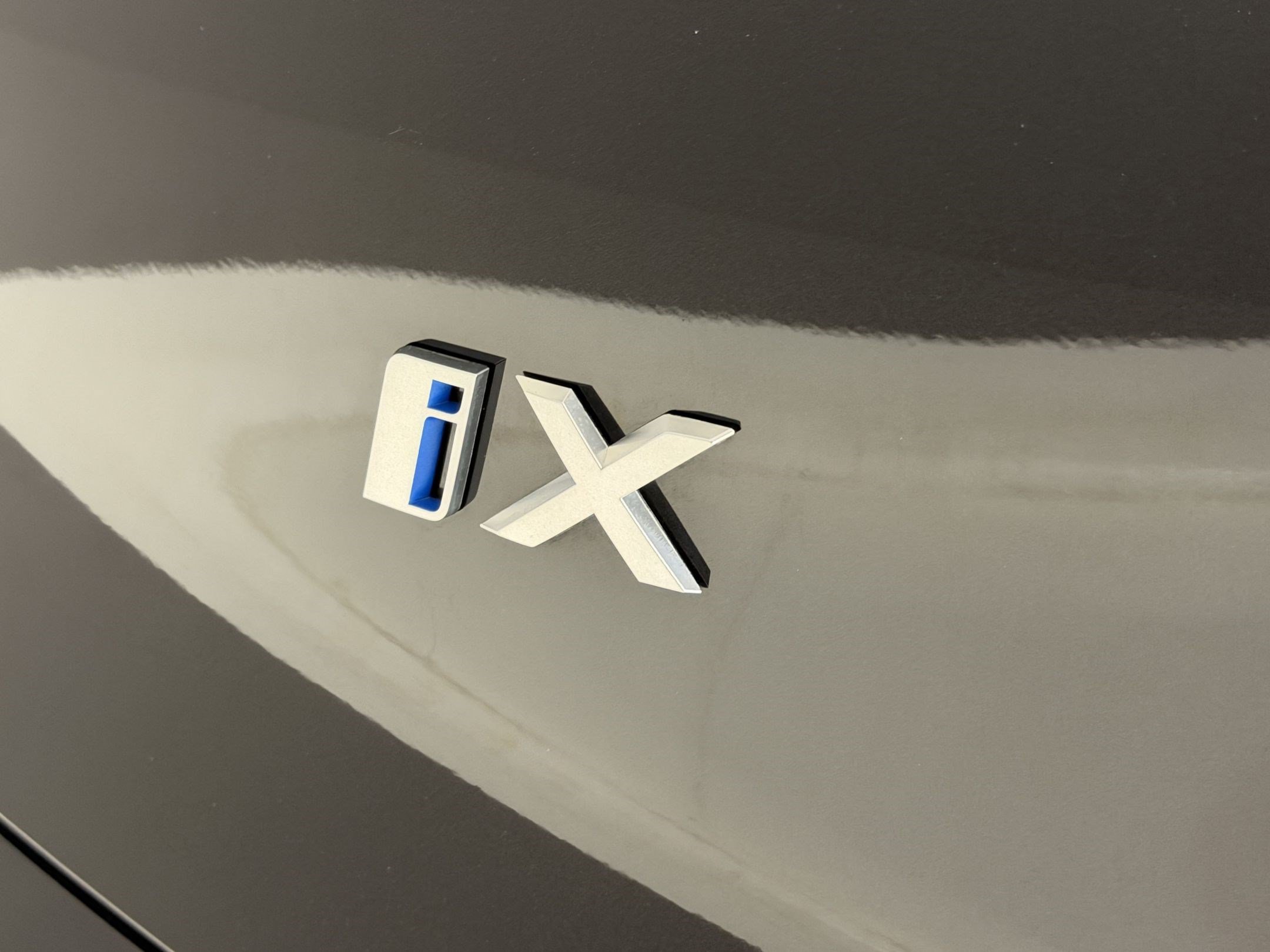 Certified 2024 BMW iX xDrive50 w/ Sport Package AWD/4WD image 33