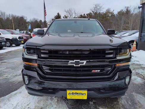 Used 2016 Chevrolet Silverado 1500 LT w/ Midnight Edition image 4