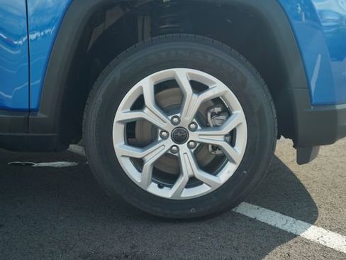 New 2025 Jeep Compass Sport image 41