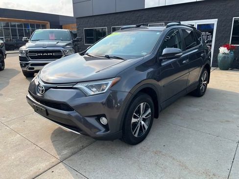 Used 2016 Toyota RAV4 XLE w/ Protection Package AWD/4WD image 3