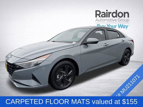 Used 2021 Hyundai Elantra SEL w/ Convenience Package image 3
