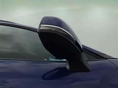 Used 2022 Toyota Corolla Cross LE image 16