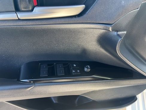 Used 2025 Toyota Camry LE image 24