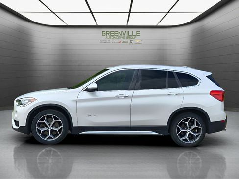 Used 2017 BMW X1 xDrive28i AWD/4WD image 2