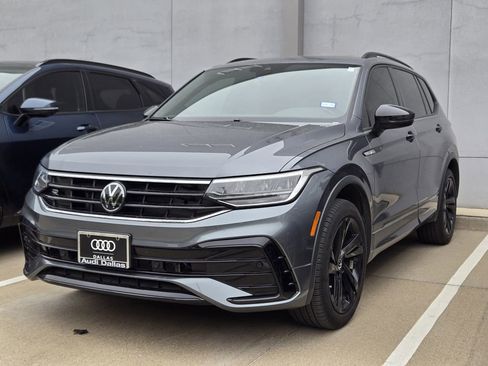 Used 2024 Volkswagen Tiguan SE R-Line AWD/4WD image 6