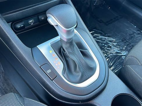 Used 2024 Kia Forte LXS w/ LXS Technology Package image 14