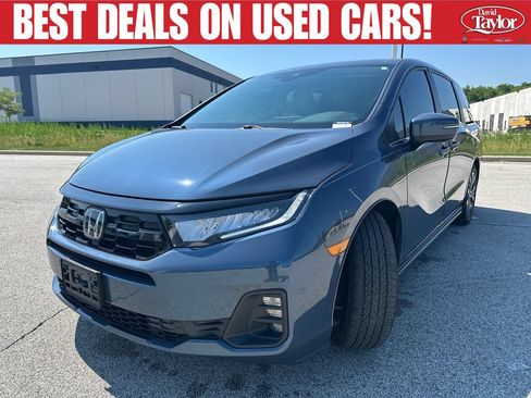 Used 2025 Honda Odyssey Touring image 8