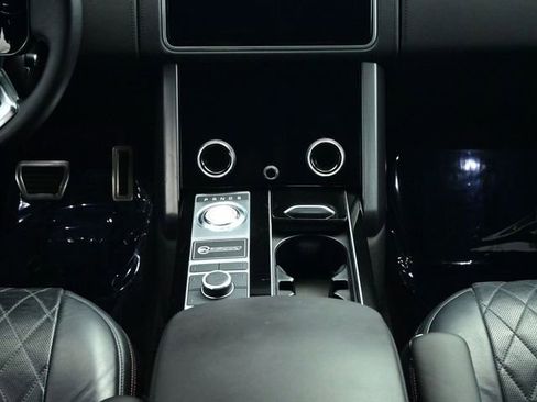 Used 2021 Land Rover Range Rover SV Autobiography Dynamic image 36