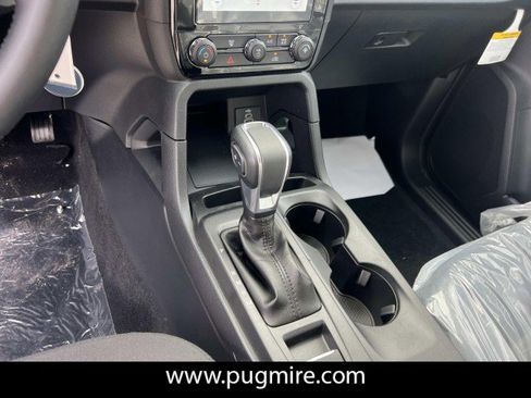 New 2025 Ford Ranger XLT w/ Black Appearance Package image 25