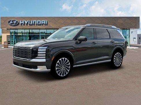 New 2026 Hyundai Palisade Calligraphy FWD image 2