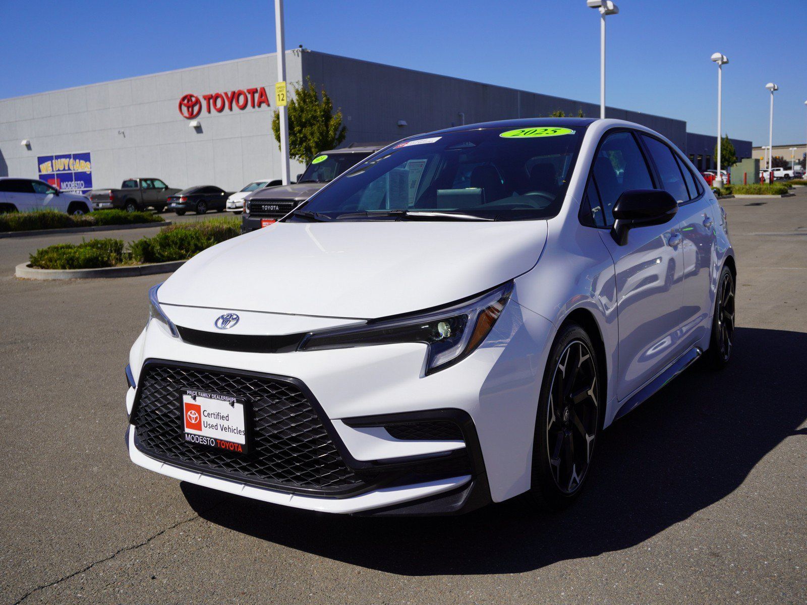 Used 2025 Toyota Corolla FX w/ Convenience Package FWD image 7