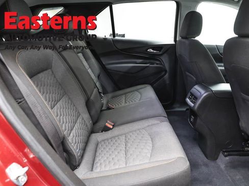 Used 2021 Chevrolet Equinox LT FWD image 22