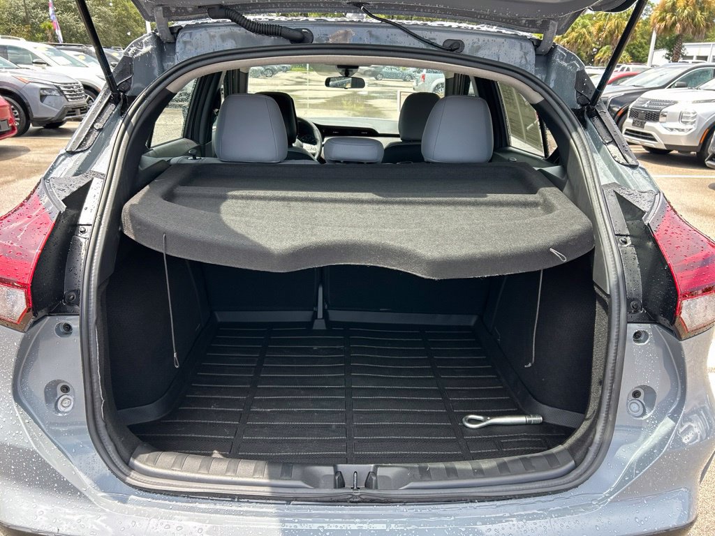 Certified 2024 Nissan Kicks SR w/ SR Premium Package FWD image 47