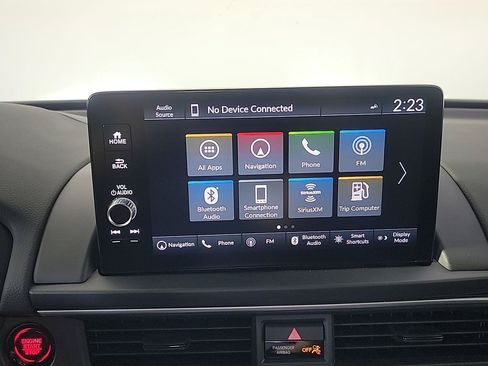 Certified 2025 Honda Pilot Touring image 30