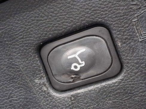 Used 2022 Ford Edge SEL w/ Convenience Package image 30