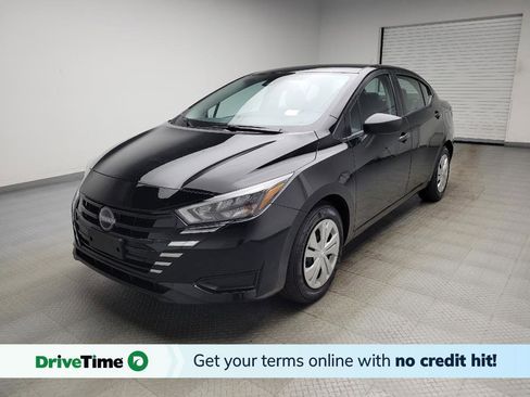 Used 2025 Nissan Versa S FWD image 1