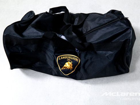 Used 2025 Lamborghini Revuelto AWD/4WD image 25
