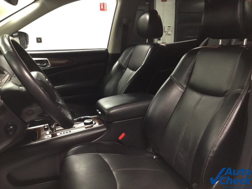 Used 2020 Nissan Pathfinder Platinum AWD/4WD image 23