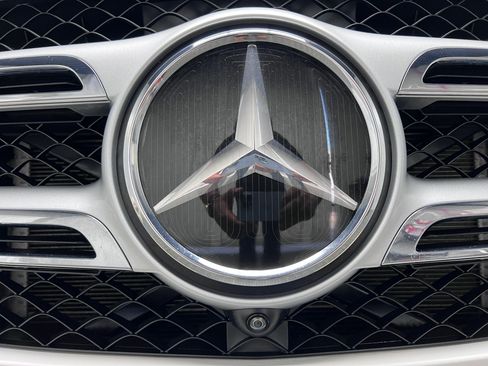 Used 2020 Mercedes-Benz GLS 450 4MATIC image 55