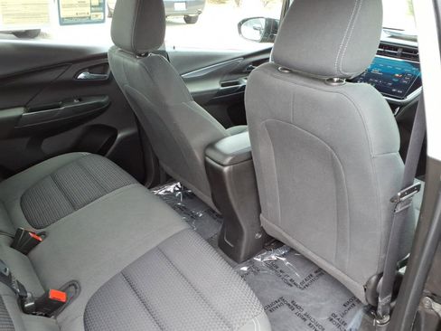 Used 2022 Chevrolet Bolt LT FWD image 13