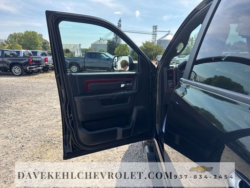 Used 2017 RAM 1500 Rebel w/ Luxury Group image 10