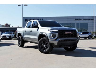 Used 2023 GMC Canyon Elevation w/ Convenience Package